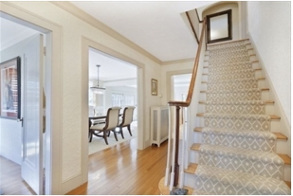 70 Dover Road Longmeadow, MA 01106 - Photo 8 of 26