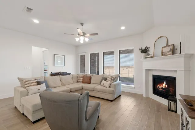 $570,000 | 142 Palo Pinto Bend, Bastrop, TX 78602