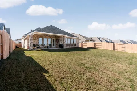 $570,000 | 142 Palo Pinto Bend, Bastrop, TX 78602