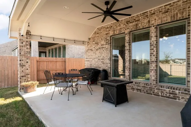 $570,000 | 142 Palo Pinto Bend, Bastrop, TX 78602