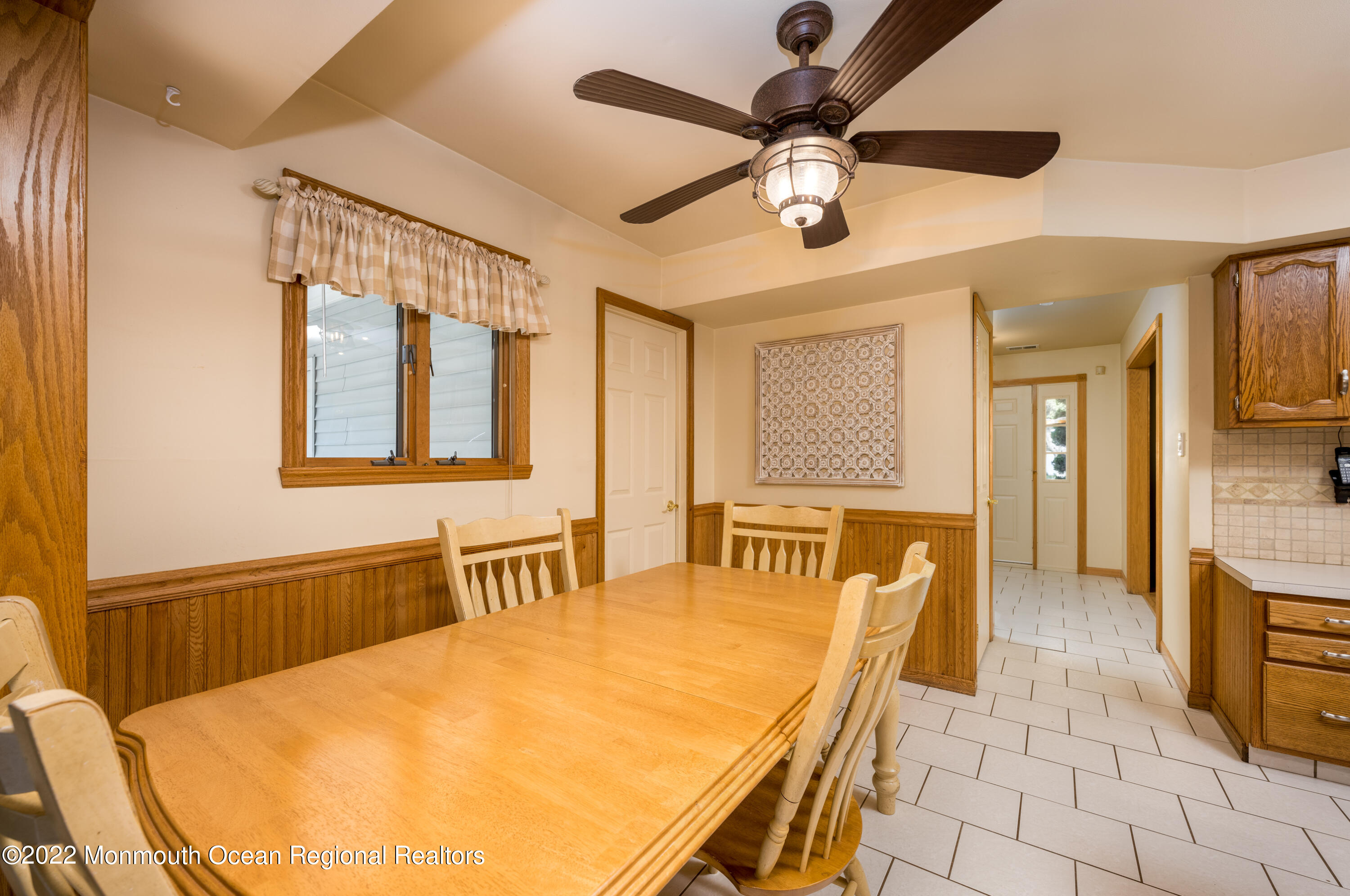 105 Starlight Road Howell, NJ 07731 - Photo 11 of 35 105_Starlight_Rd_(17_of_35)