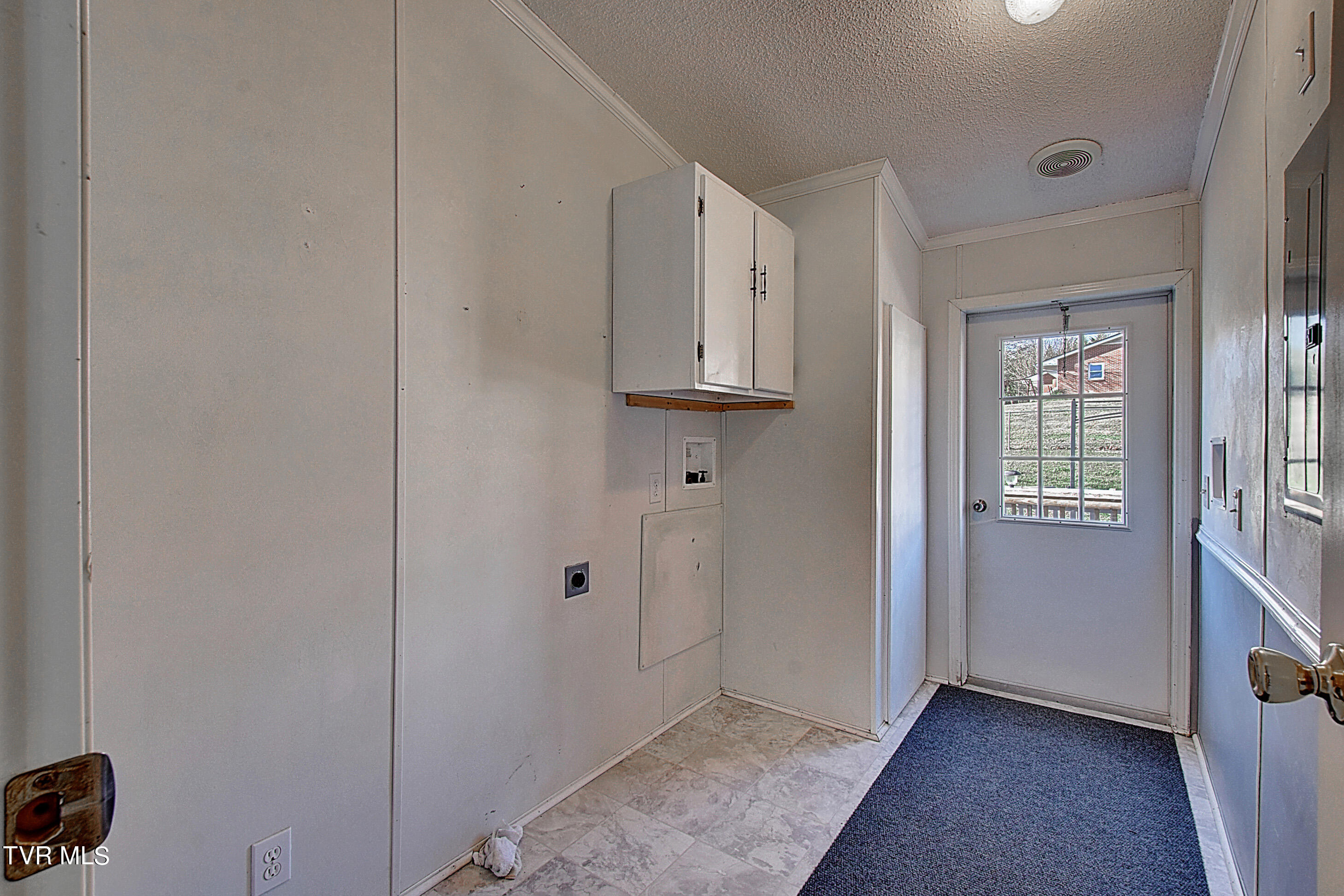117 Isley Road Blountville, TN 37617 - Photo 30 of 47 DSC_0505And8more