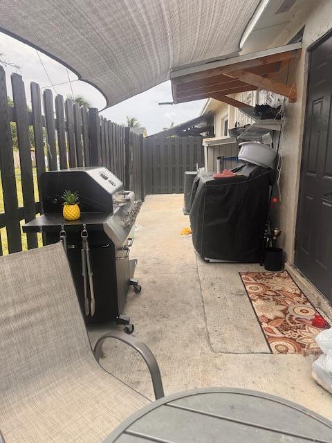 1216 16th Avenue North, Unit 10 Lake Worth Beach, FL 33460 - Photo 10 of 14 IMG_2371