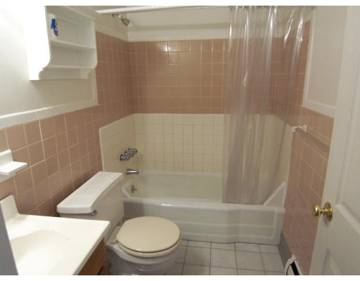 5 L Chatham Road, Unit LEFT Billerica, MA 01821 - Photo 6 of 10