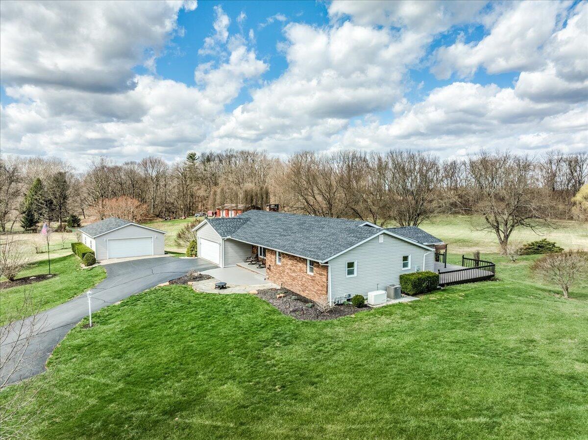 1800 Ginder Road Northwest Lancaster, OH 43130 - Photo 2 of 50