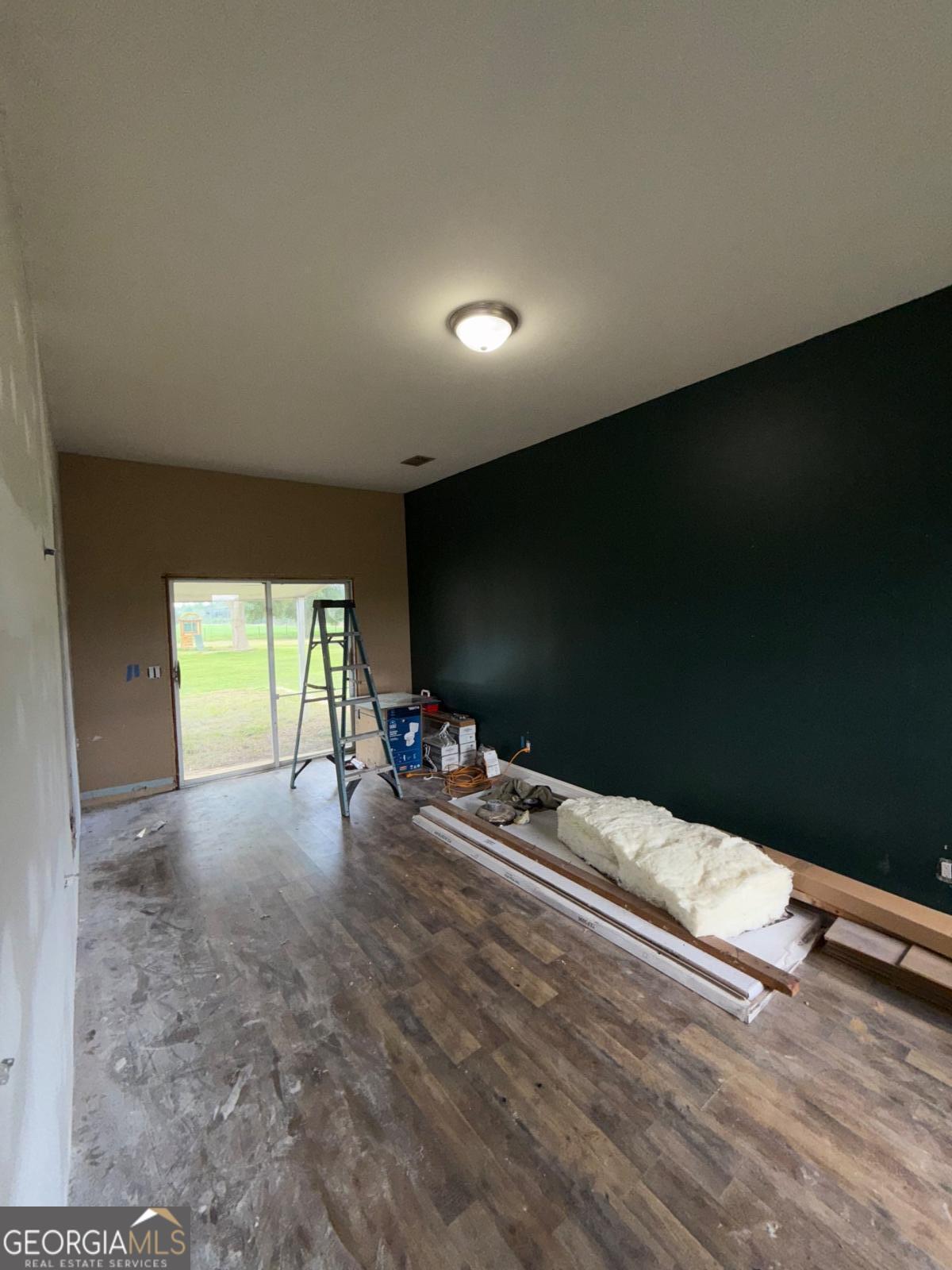 221 Rentz Bridge Road Lenox, GA 31637 - Photo 18 of 19 a very nice looking room with a large window