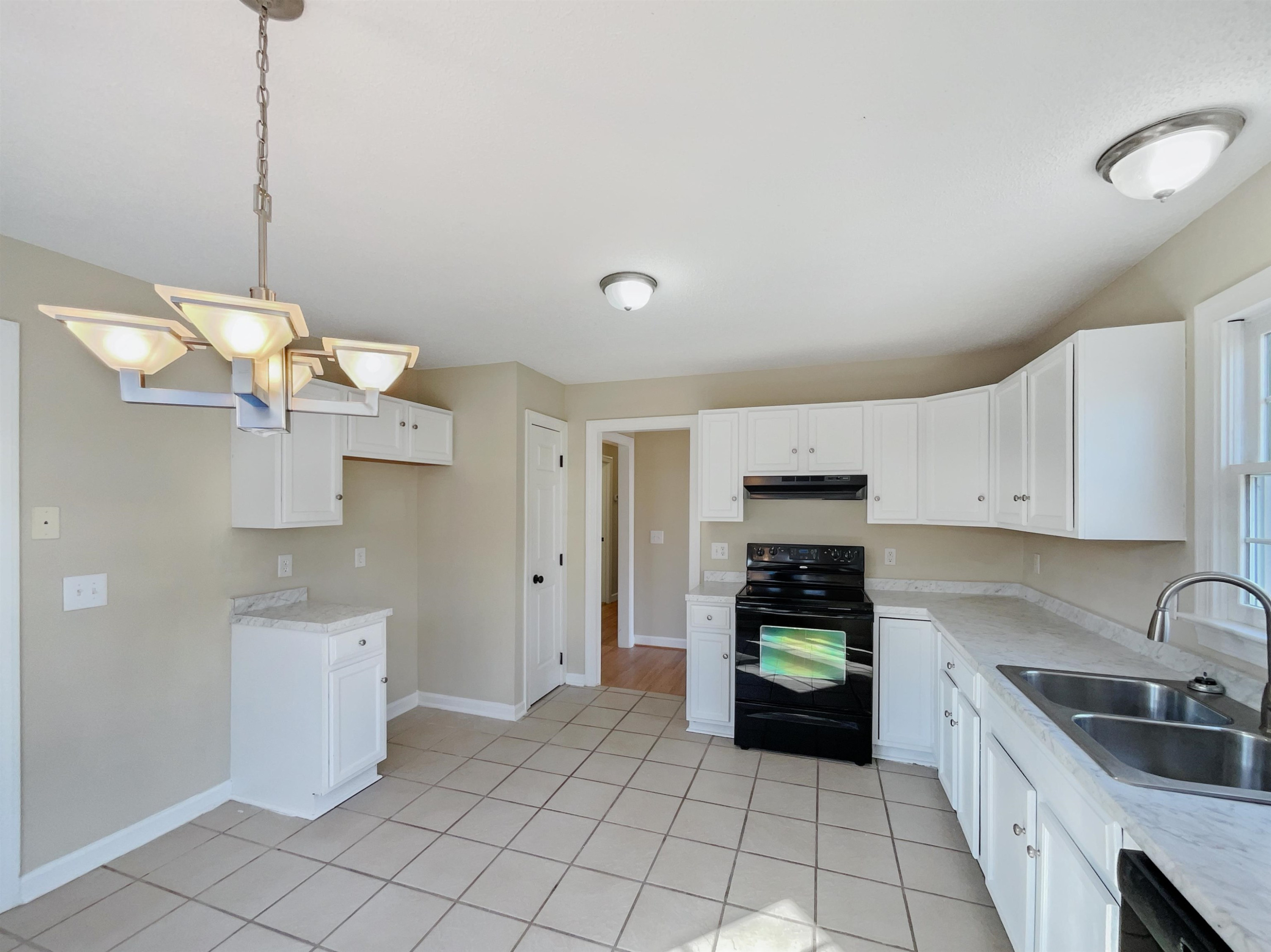 5604 Sherrif Place West Raleigh, NC 27610 - Photo 8 of 23 Photo 8