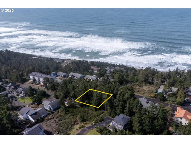 $250,000 | Ridgewood Road, Unit 301, Tillamook, OR 97141