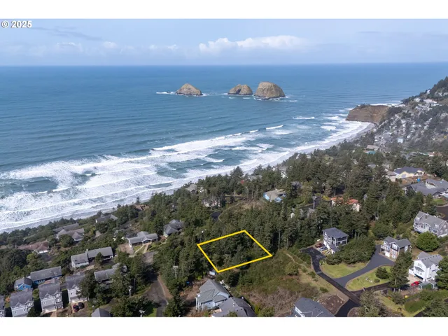 $250,000 | Ridgewood Road, Unit 301, Tillamook, OR 97141