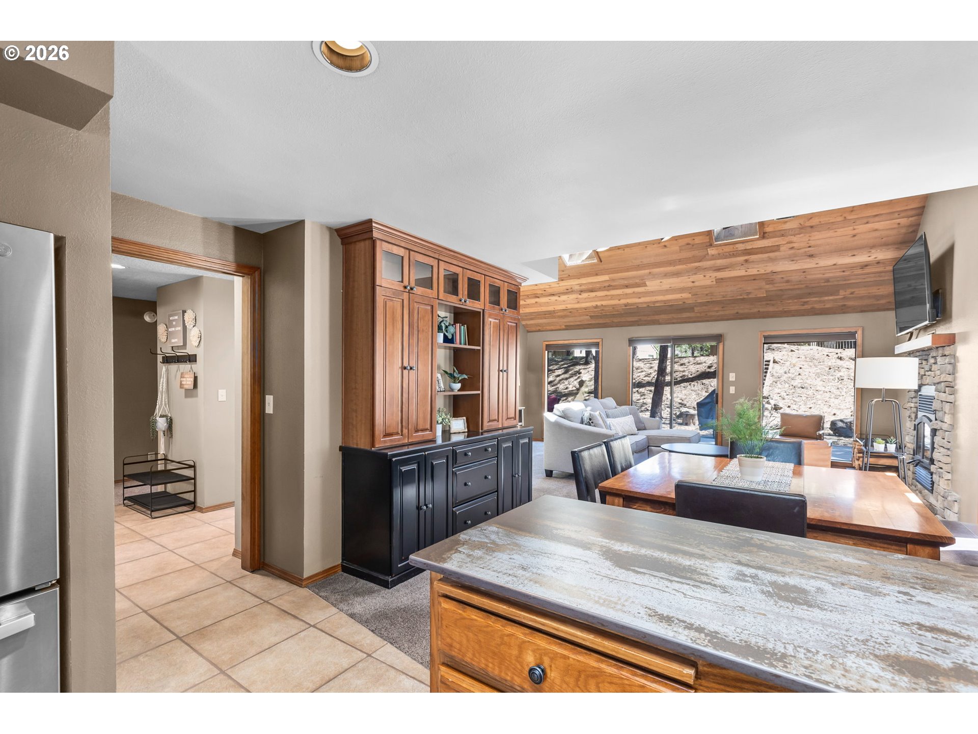 57308 Red Fir Lane Sunriver, OR 97707 - Photo 6 of 38