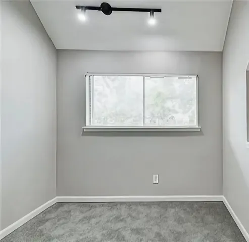 $125,000 | 17210 Imperial Valley Drive, Unit 13, Houston, TX 77060