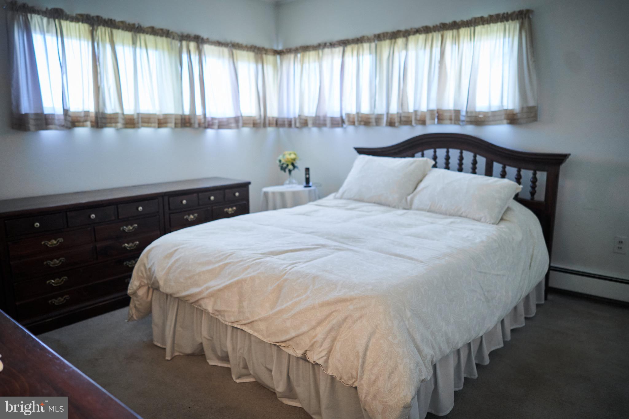 23 Black Walnut Road Levittown, PA 19057 - Photo 17 of 32 Gallery Image 17