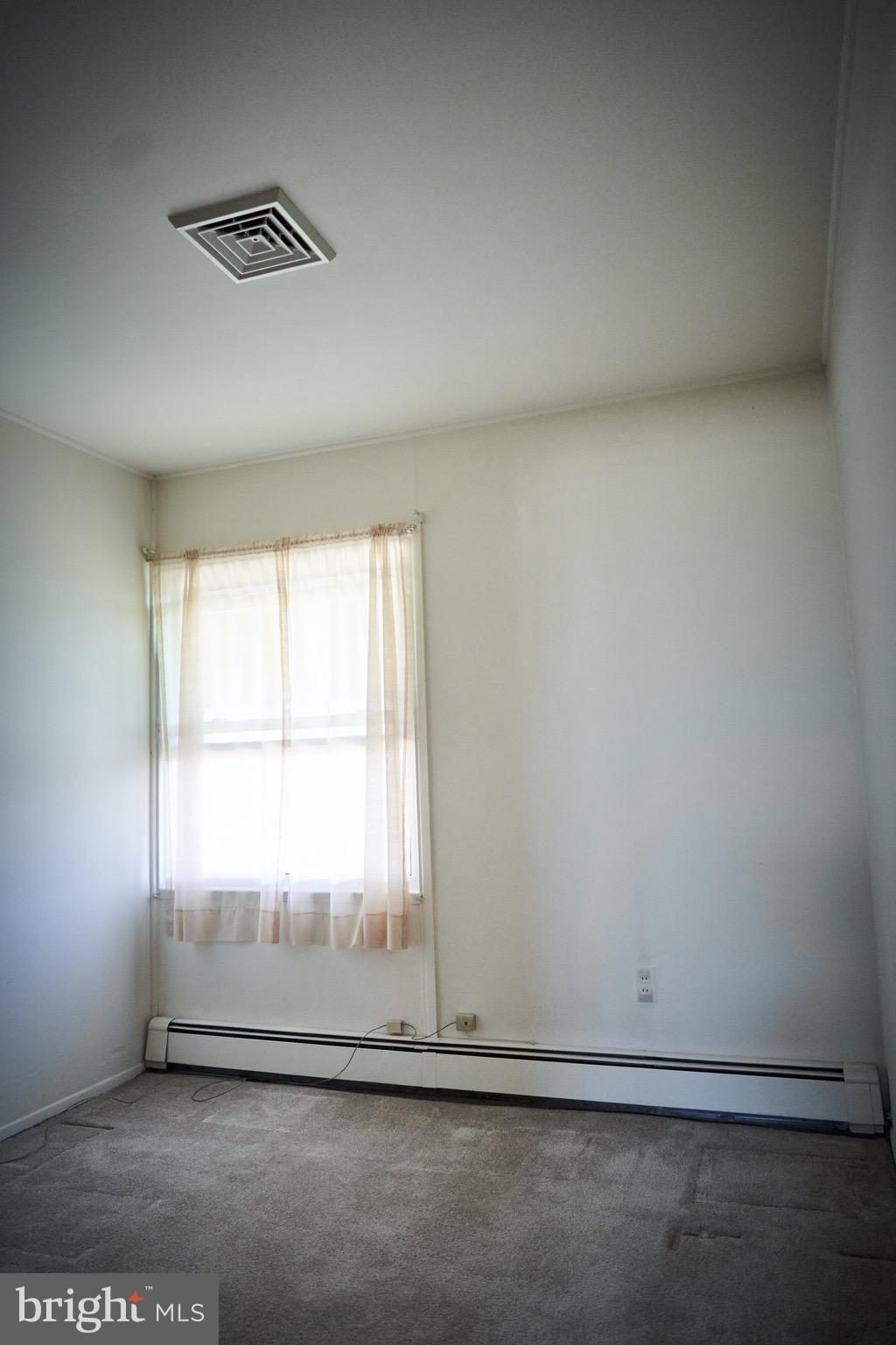 23 Black Walnut Road Levittown, PA 19057 - Photo 20 of 32 Gallery Image 20