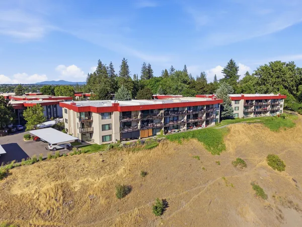 $307,000 | 164 South Coeur D'Alene Street, Spokane, WA 99201