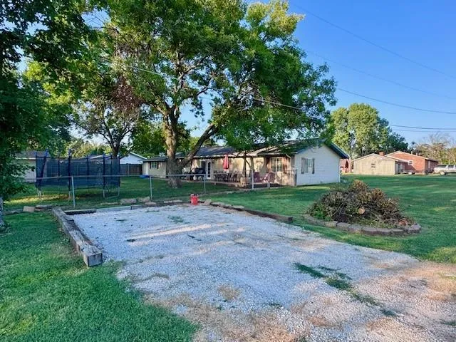 $179,900 | 314 McAtee Road, Iola, KS 66749