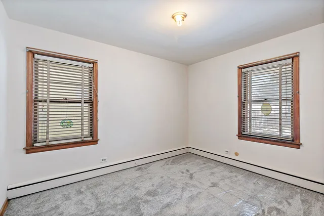 $335,000 | 305 North Craig Place, Lombard, IL 60148