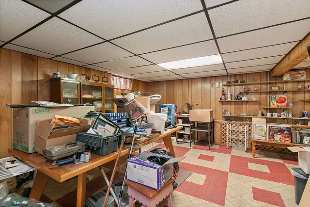 $335,000 | 305 North Craig Place, Lombard, IL 60148