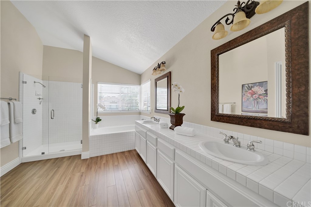 19 Springbrook Road Laguna Niguel, CA 92677 - Photo 23 of 41 a bathroom with a sink and a bathtub