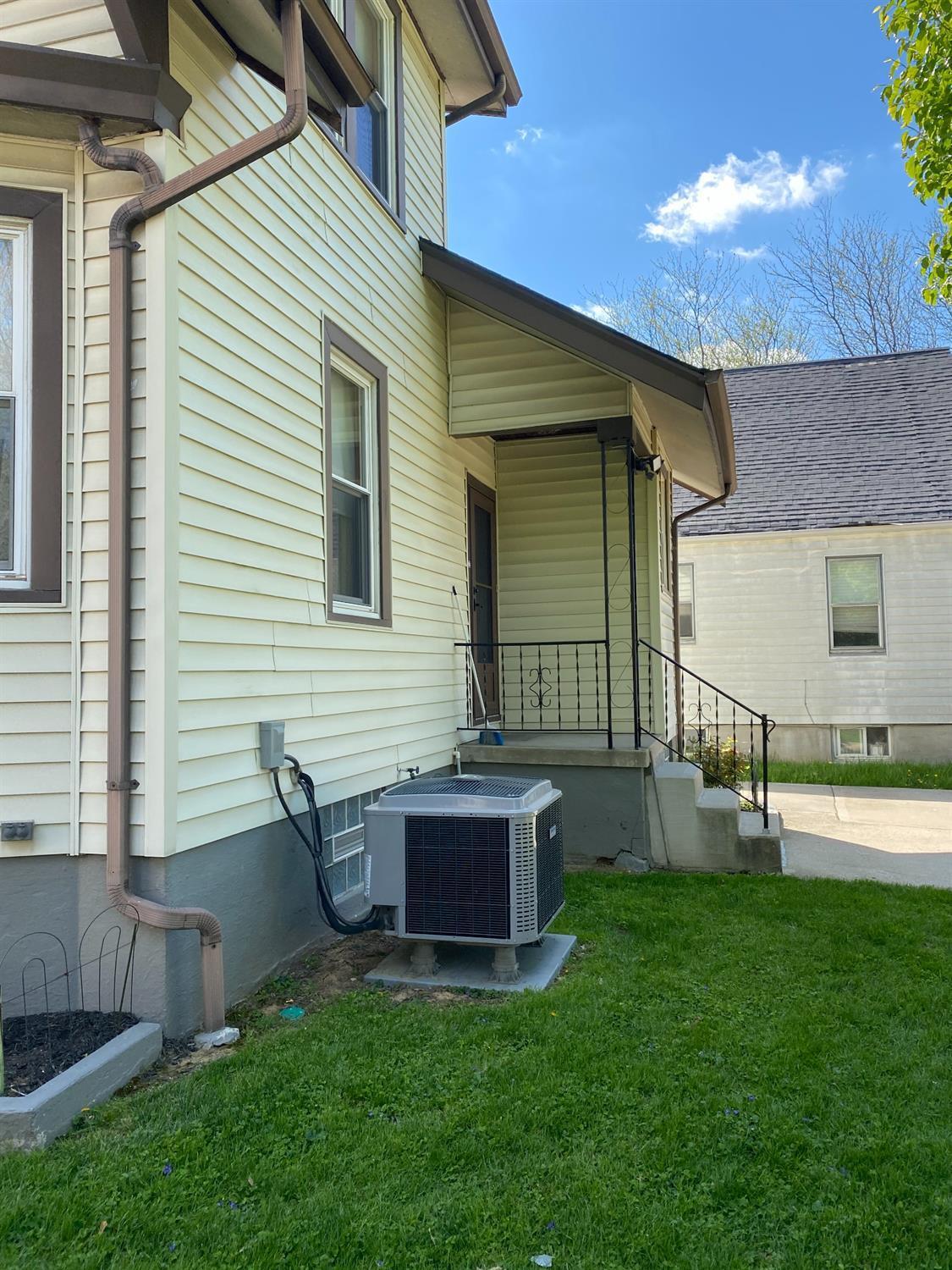 1122 Groesbeck Road Cincinnati, OH 45224 - Photo 30 of 44 Gallery Image 30