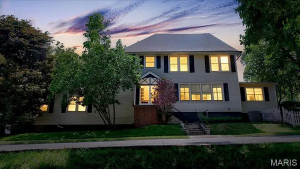 $515,000 | Undisclosed Address, St. Louis, MO 63139
