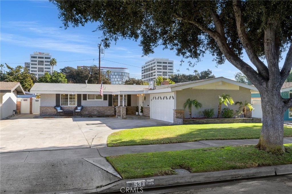 533 South Devon Road Orange, CA 92868 - Photo 39 of 44 Extra long driveway