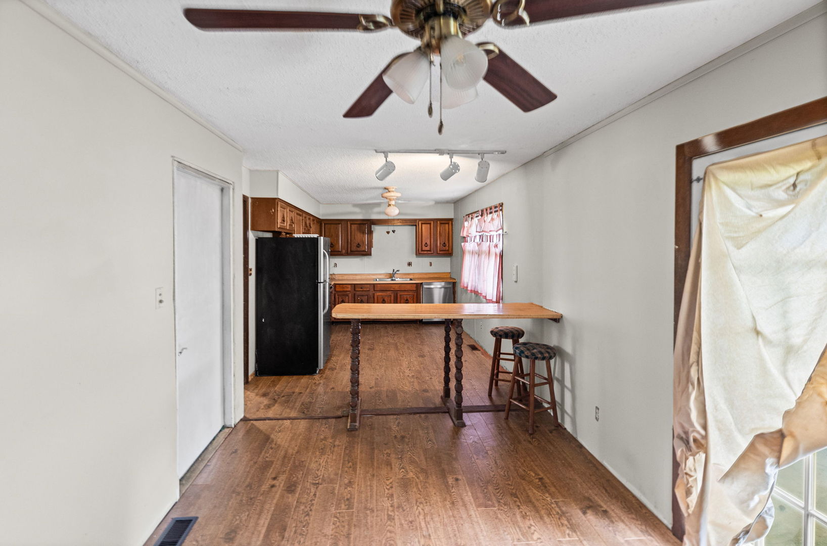 6 Edgebrook Street Centralia, IL 62801 - Photo 13 of 32