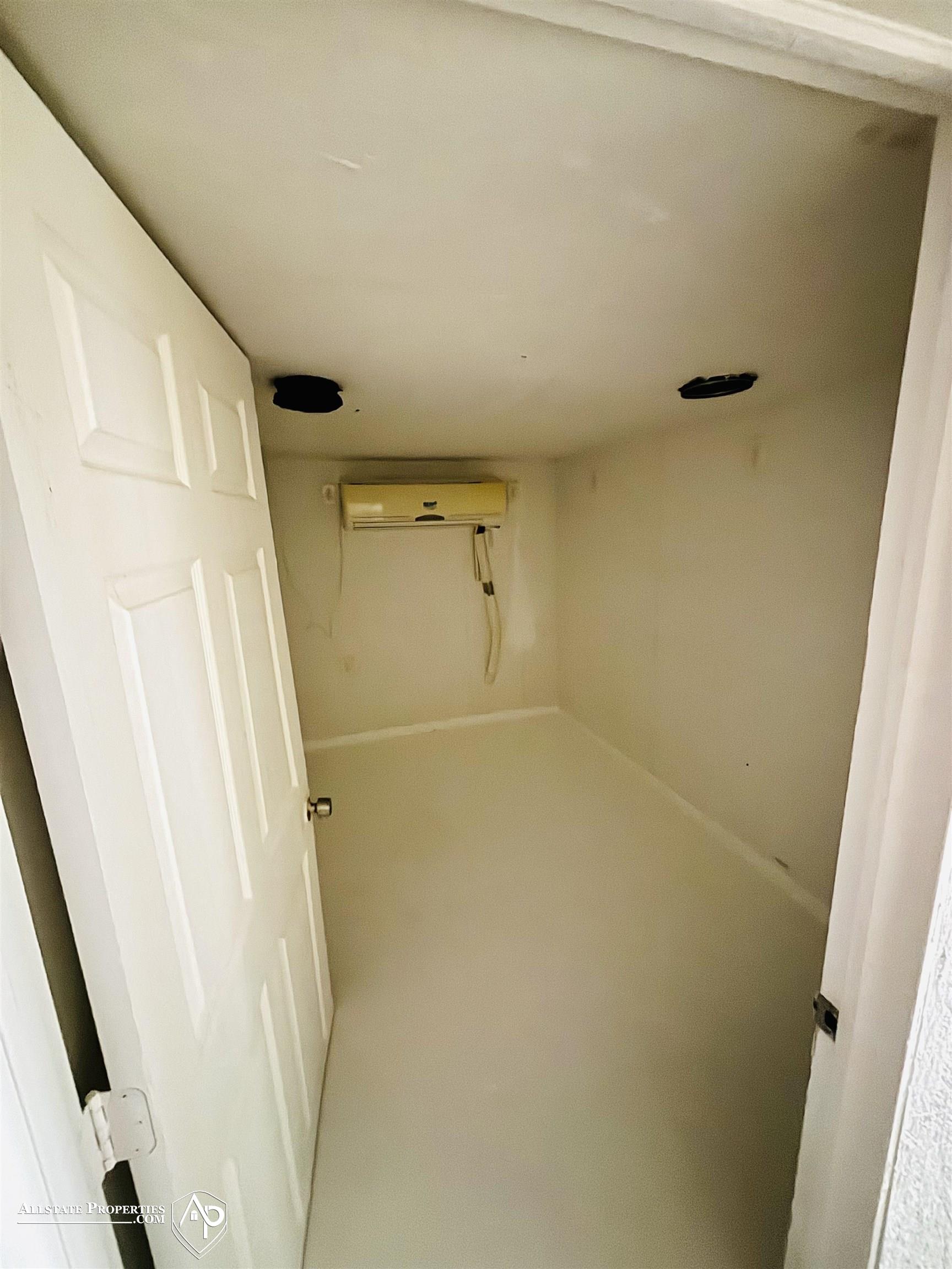 2060 Lavelle Road Flint, MI 48504 - Photo 13 of 15