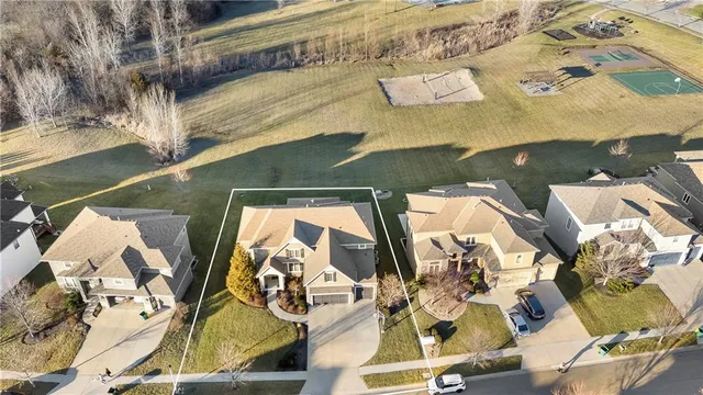 $885,000 | 9600 West 164th Street, Overland Park, KS 66085