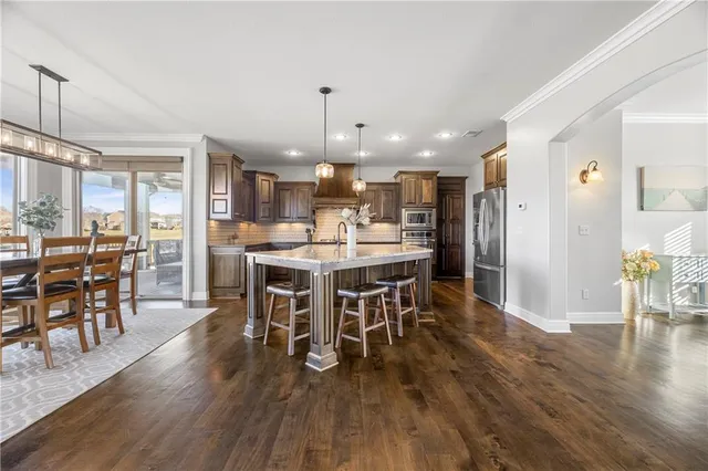 $885,000 | 9600 West 164th Street, Overland Park, KS 66085