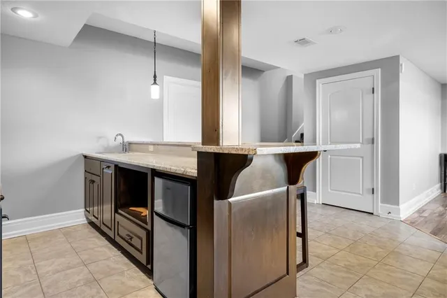 $885,000 | 9600 West 164th Street, Overland Park, KS 66085