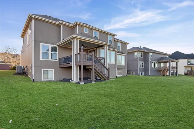 $885,000 | 9600 West 164th Street, Overland Park, KS 66085