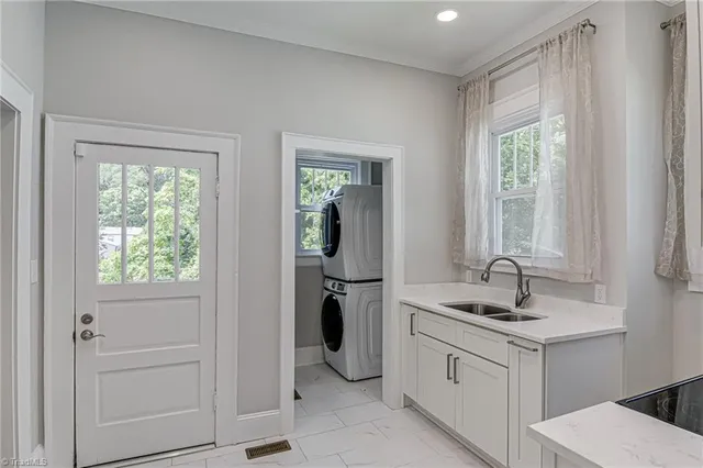 $380,000 | 1444 West 4th Street, Winston-Salem, NC 27101