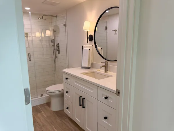 $3,400 | 850 Northeast Spanish River Boulevard, Unit 160, Boca Raton, FL 33431