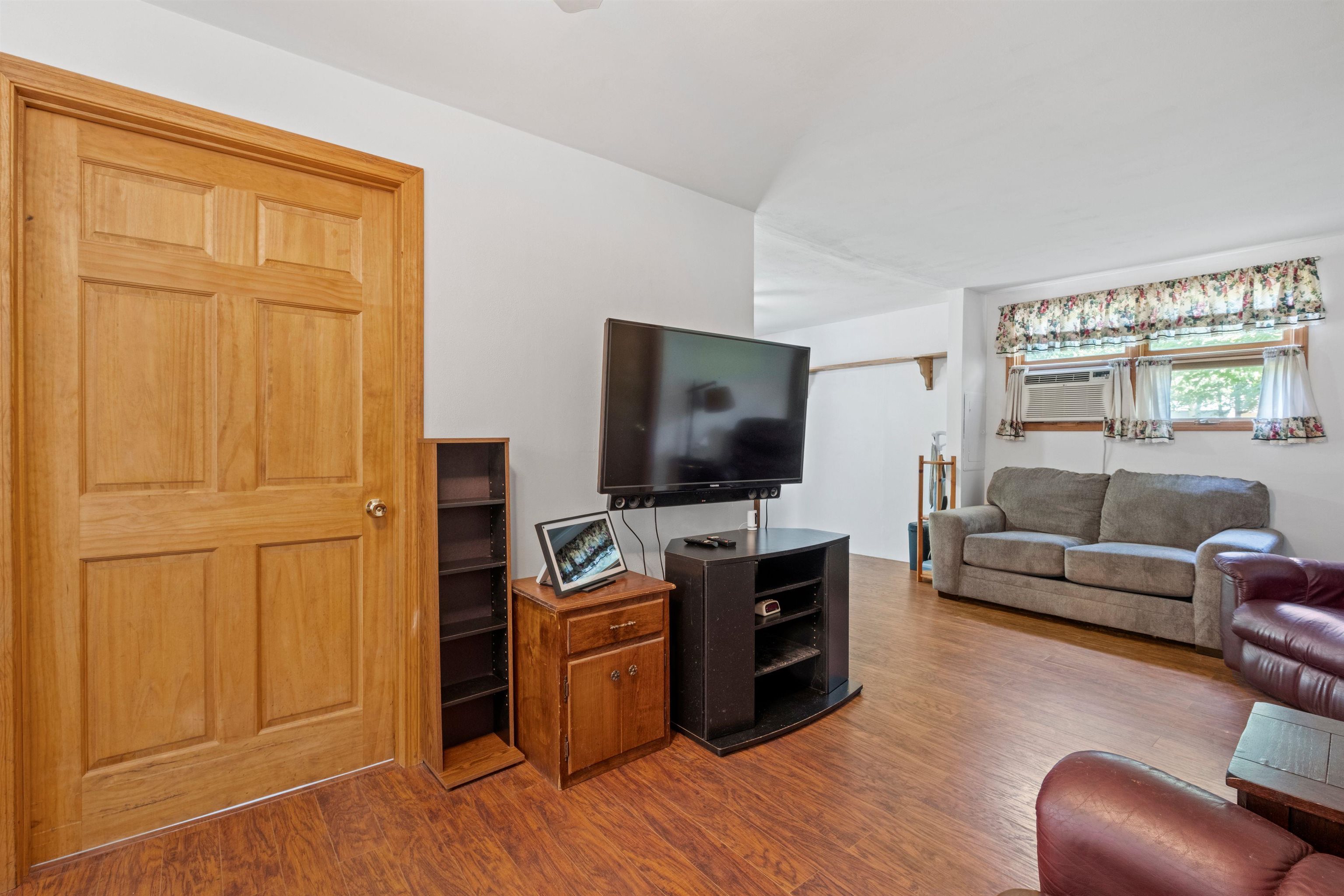 66 Brookside Lane Danbury, NH 03230 - Photo 22 of 44