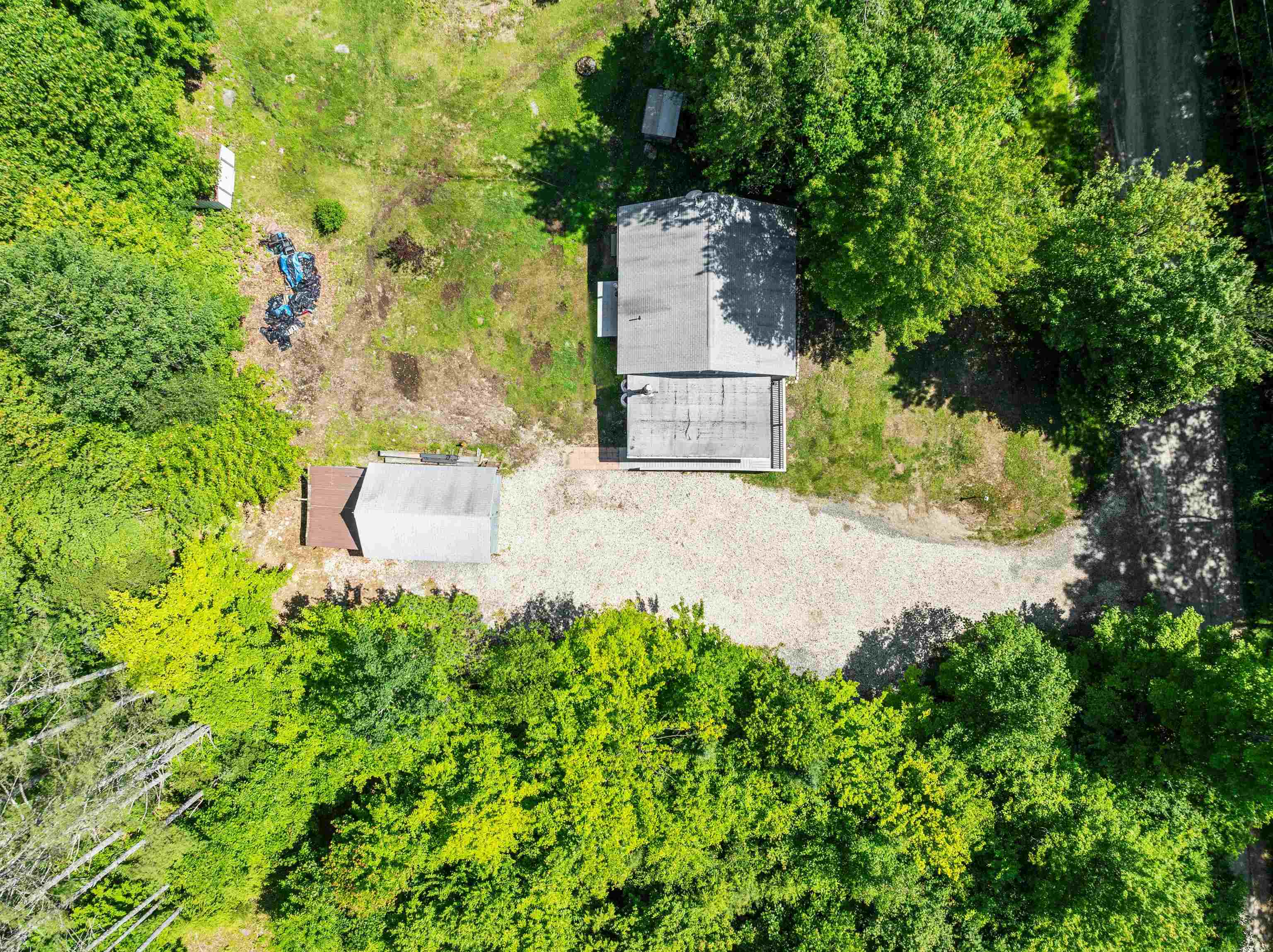 66 Brookside Lane Danbury, NH 03230 - Photo 7 of 44