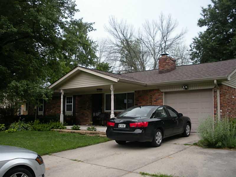 3536 Woodale Road Indianapolis, IN 46234 - Photo 2 of 22 Gallery Image 2