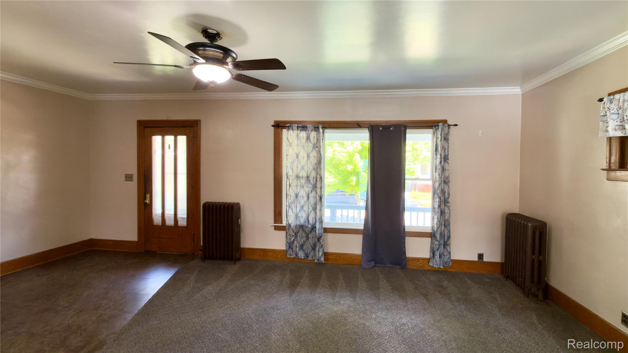 130 Elm Street River Rouge, MI 48218 - Photo 10 of 20 IMG_0035.jpg
