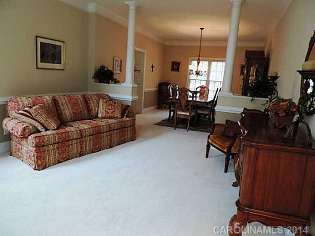 11023 Jordan Rae Lane Charlotte, NC 28277 - Photo 2 of 16 Gallery Image 2