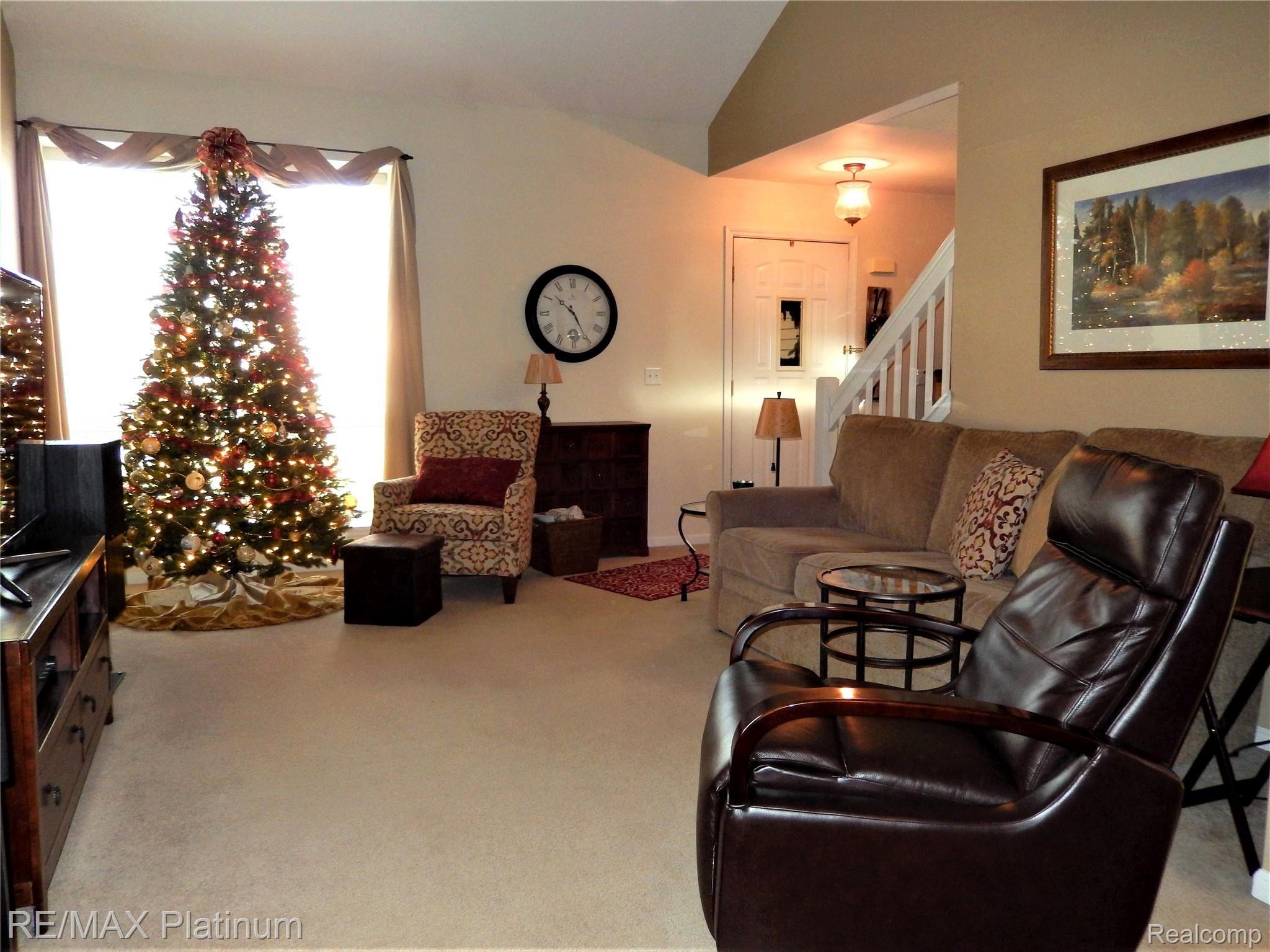 1390 Remsing Street Hartland, MI 48353 - Photo 18 of 67 18.JPG