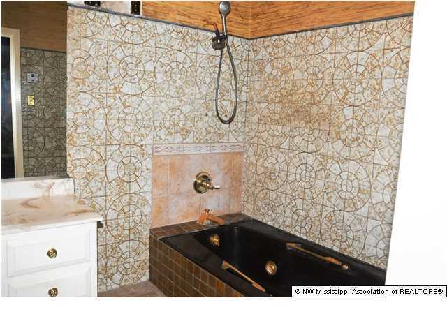 697 Liles Road Holly Springs, MS 38635 - Photo 8 of 20 Additional Photo