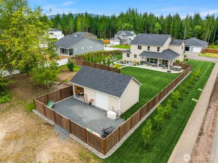 $1,250,000 | 10116 135th Avenue Northeast, Lake Stevens, WA 98258