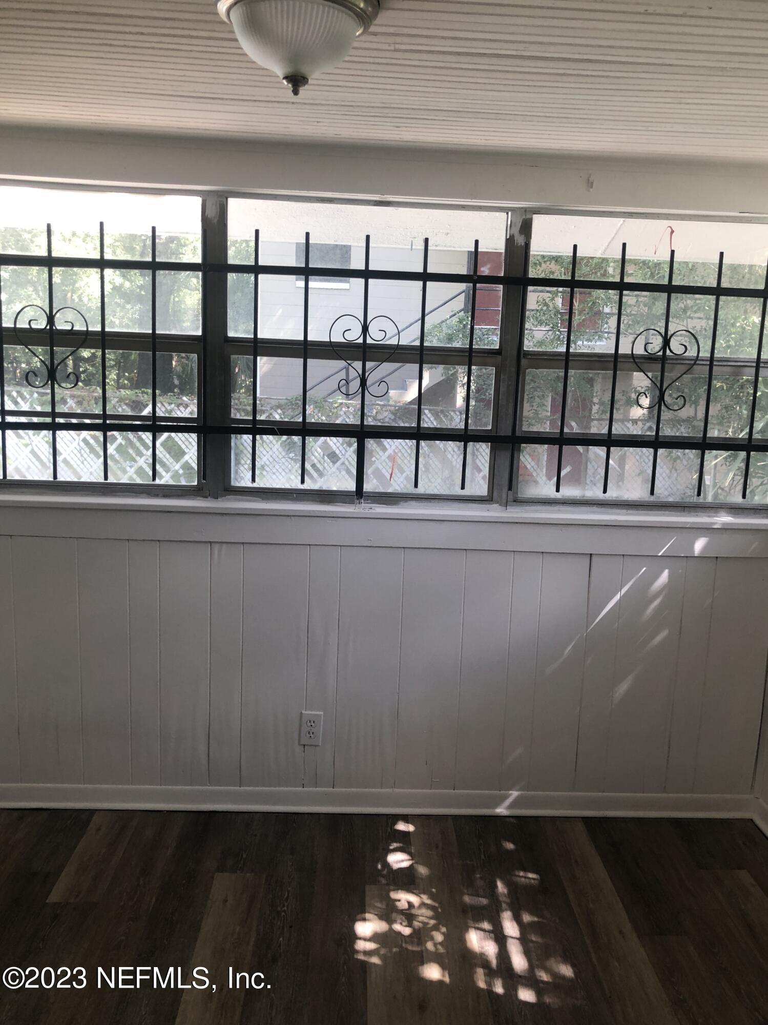 3511 Stuart Street Jacksonville, FL 32209 - Photo 20 of 29 IMG_0041