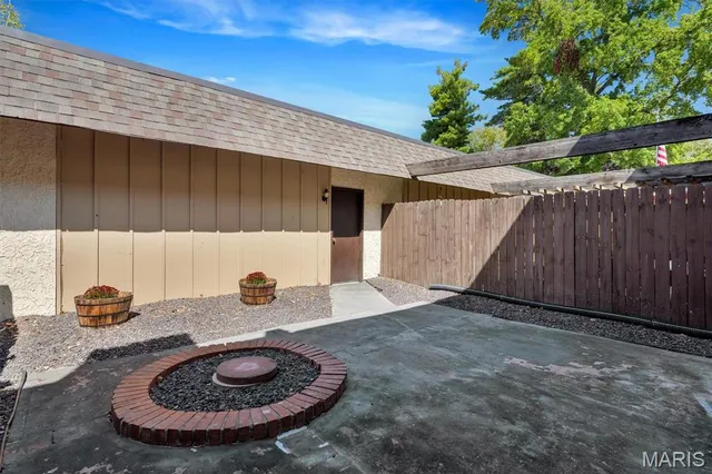 $245,000 | 2609 Plantation Point, Unit D, St. Charles, MO 63303