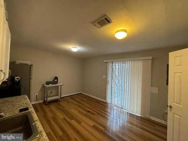 $3,000 | 605 Warrenton Terrace Northeast, Leesburg, VA 20176