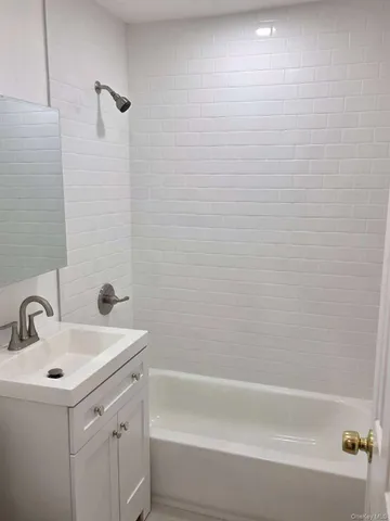 $699,990 | 125 Greenwood Drive, North Babylon, NY 11703