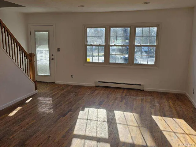 $699,990 | 125 Greenwood Drive, North Babylon, NY 11703