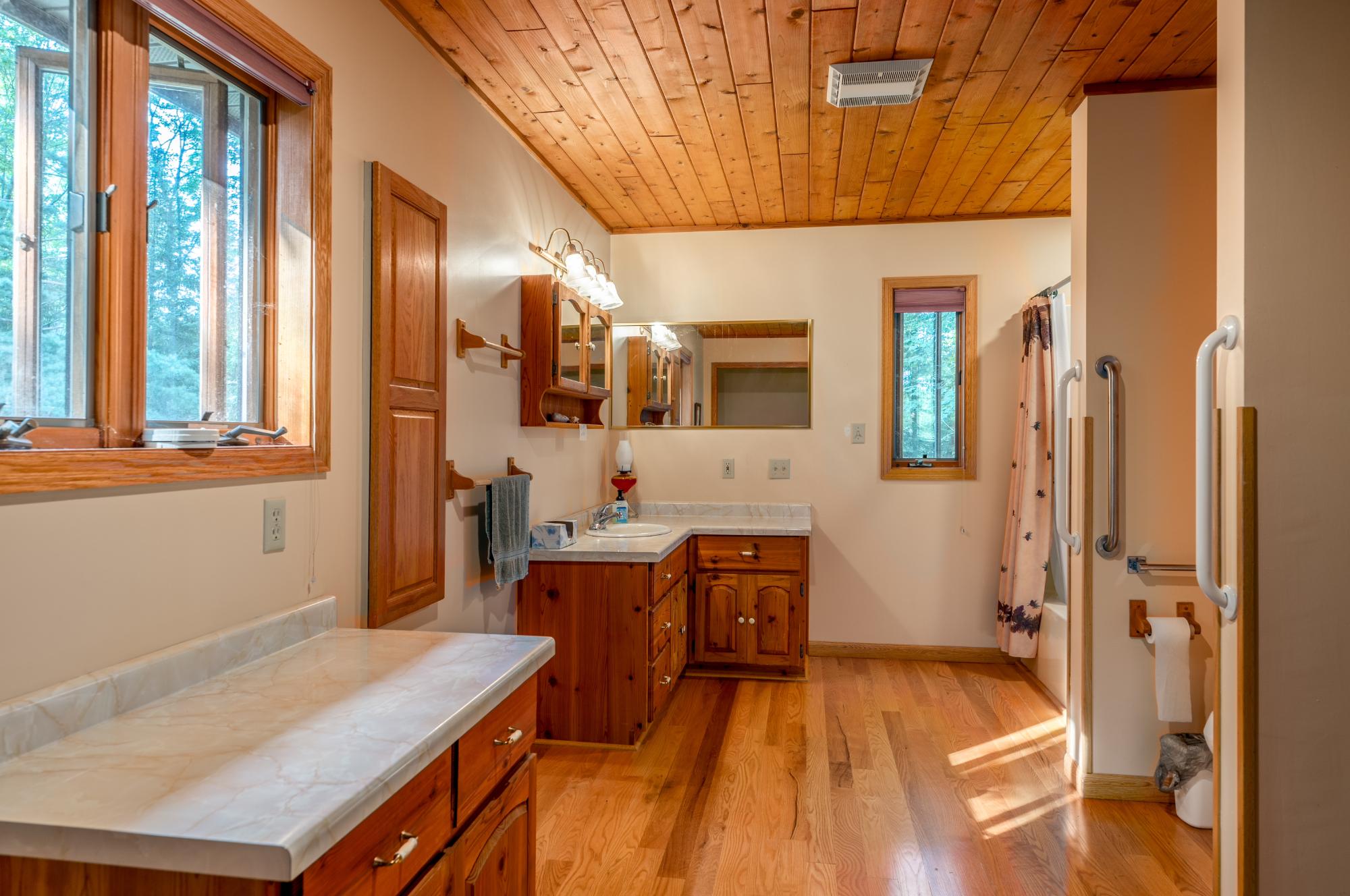 4345 North Shore Drive Rhinelander, WI 54501 - Photo 17 of 55 Gallery Image 17