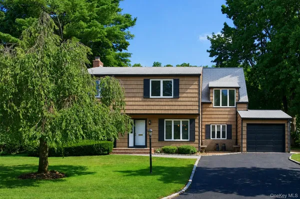 $1,599,000 | 165 Salem Road, East Hills, NY 11577