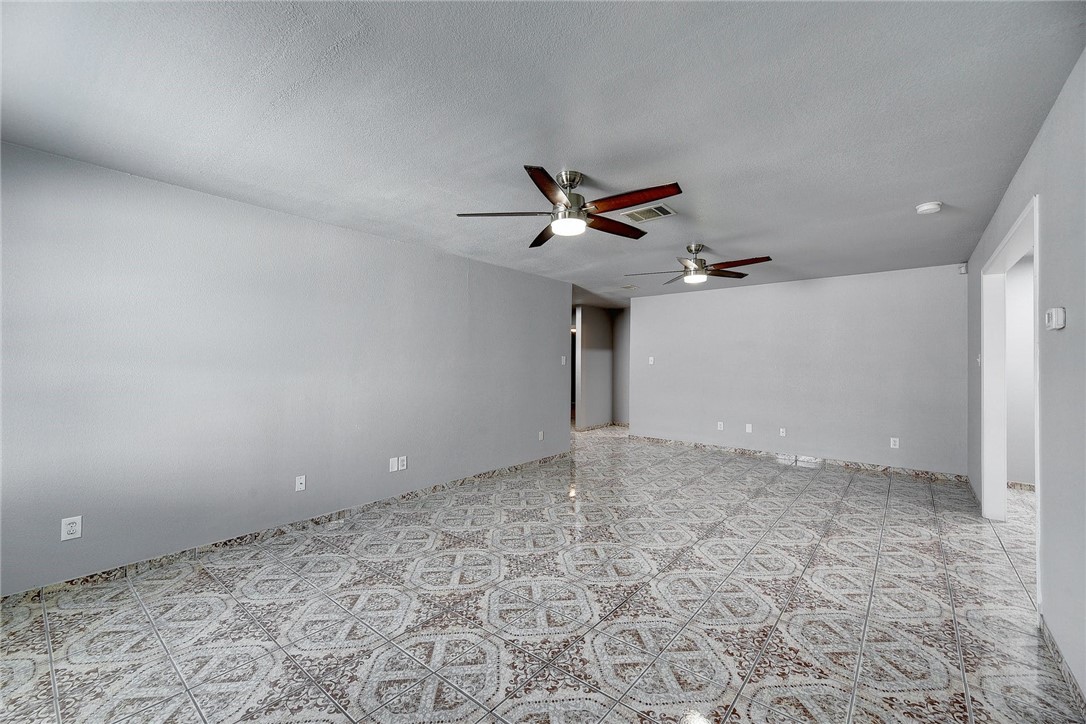 6402 Santos Street Austin, TX 78741 - Photo 7 of 22 a view of an empty room