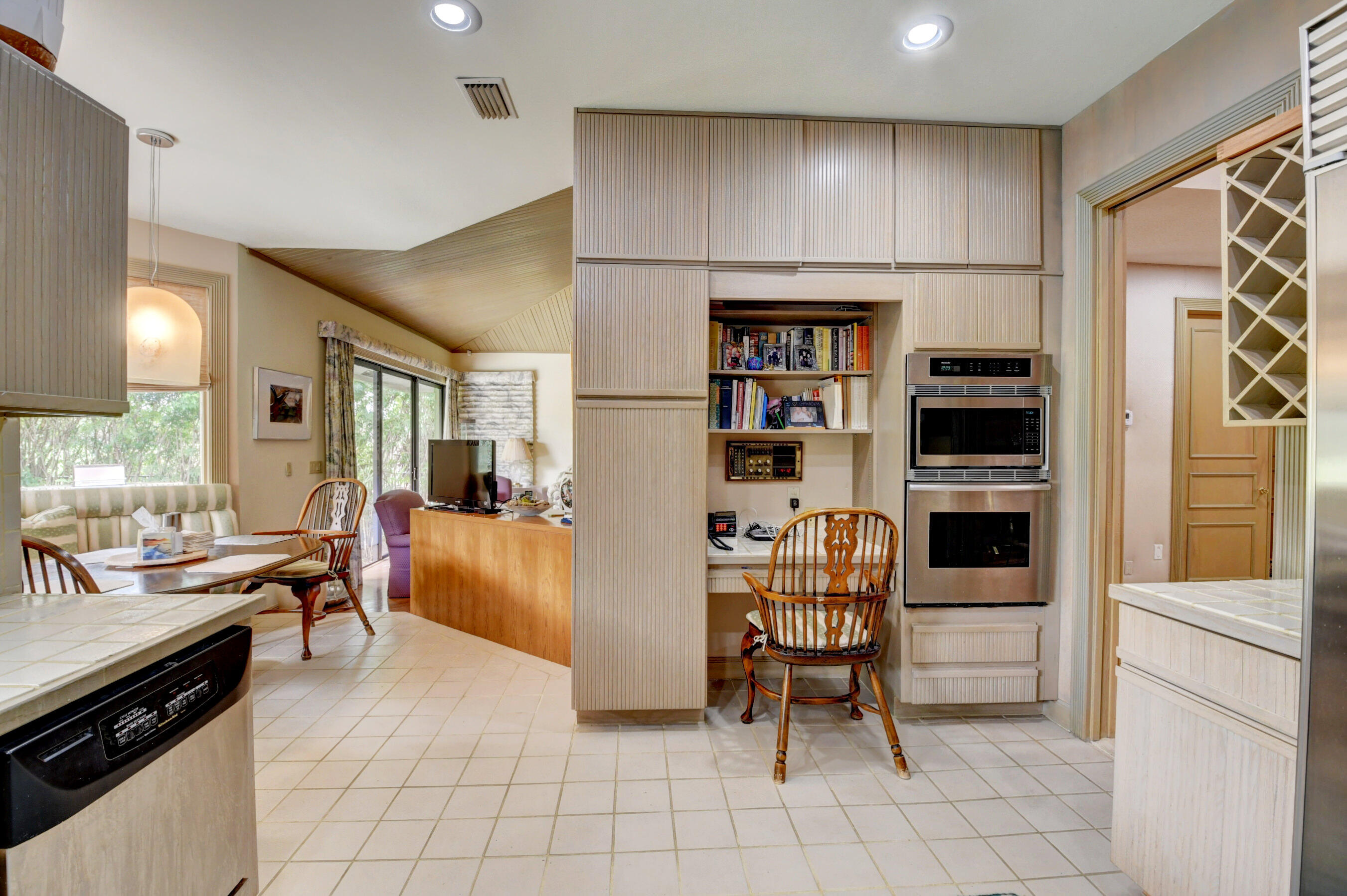 7172 Mandarin Drive Boca Raton, FL 33433 - Photo 22 of 35 53_dsc_1757_58_59_60_61